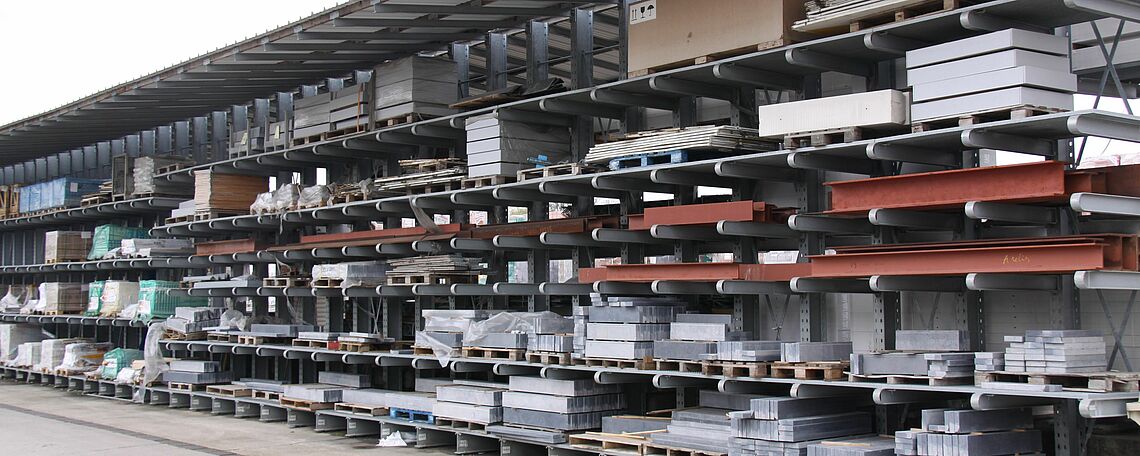 Regały wspornikowe do dużych obciążeń